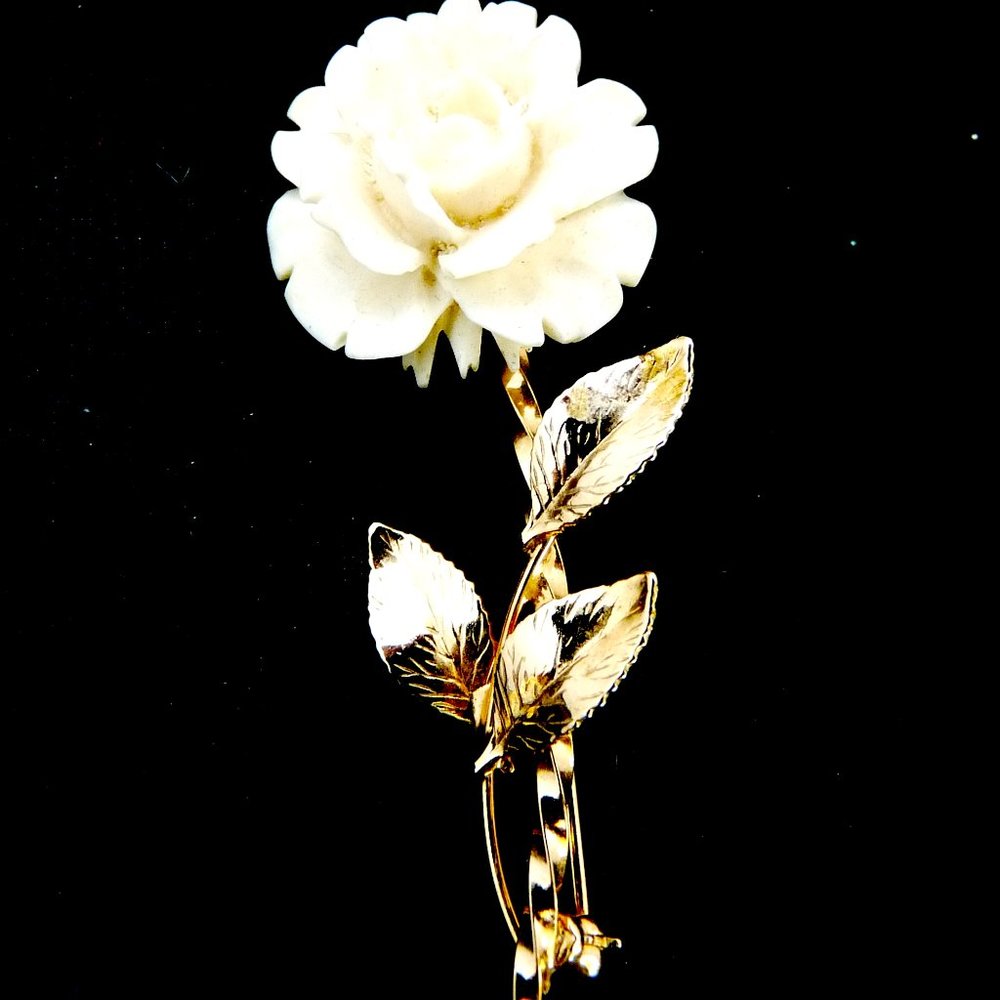 Vintage Cassell carved gold filled rose brooch pin 1950s jewerly signed mid cent